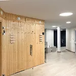 Baltischer Hof 20 *