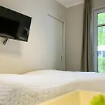 Baltischer Hof 20 *